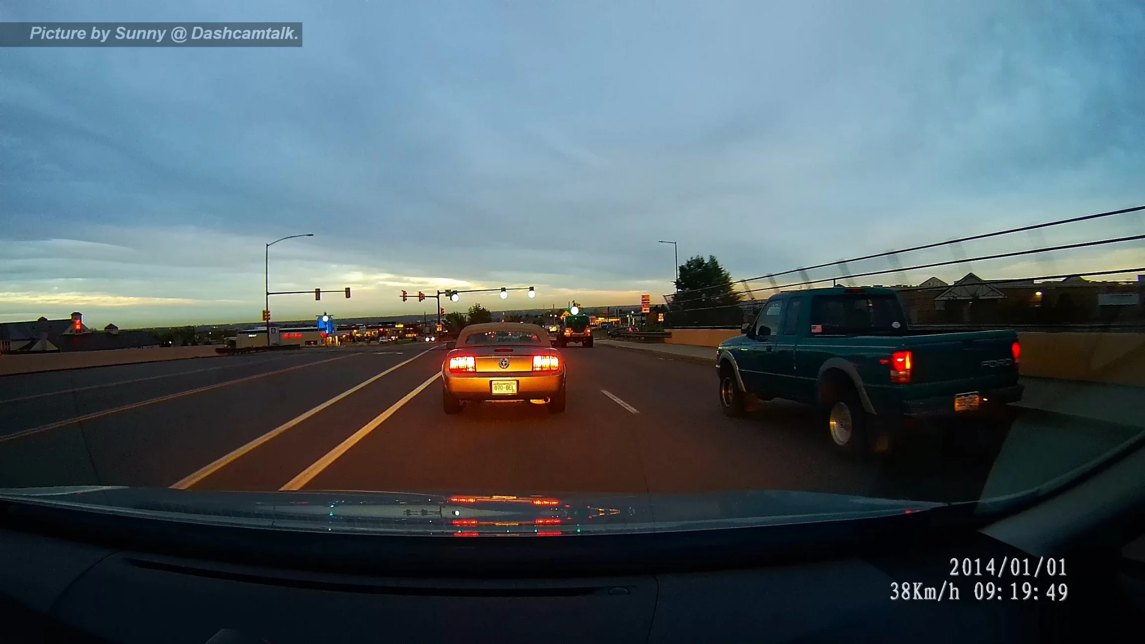 091841AA.MP4_20151028_194308.390.webp