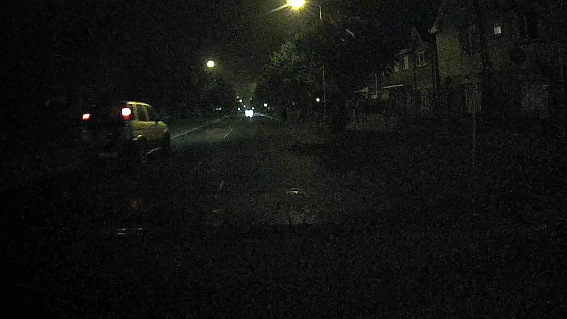16B Nigth Rear.webp
