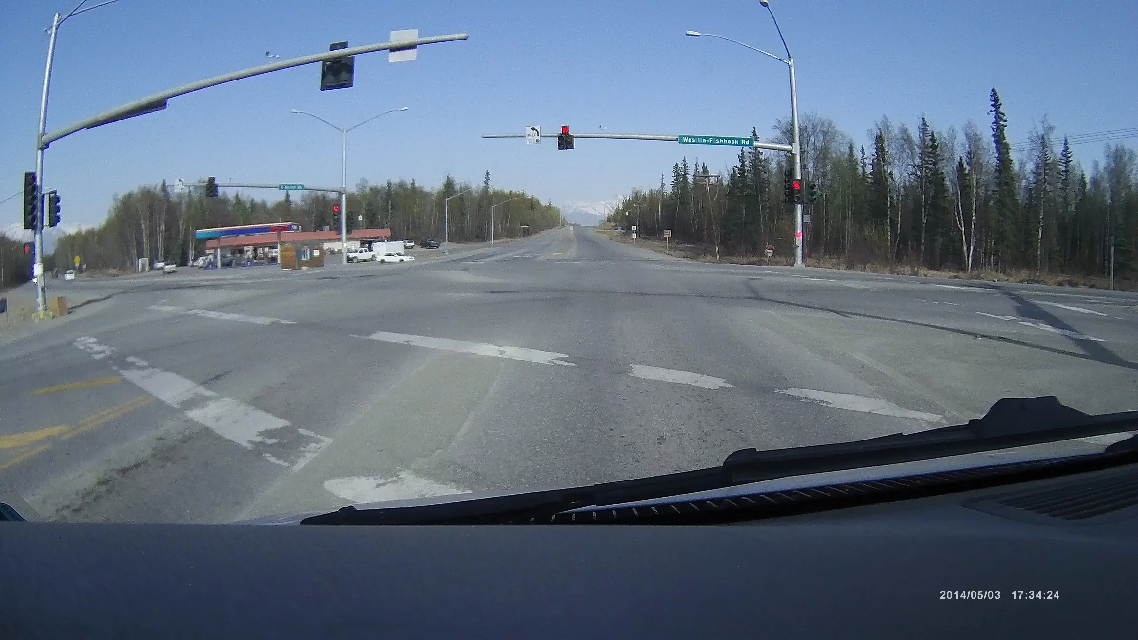 2014-05-02 2304 x 1296 Mini 0803 intersection.webp