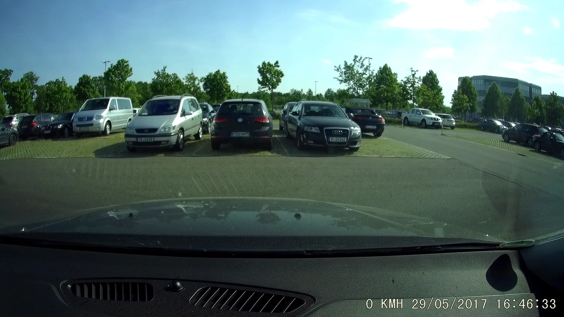 2017_0529_164409_024-5309_027 - 146 second.webp