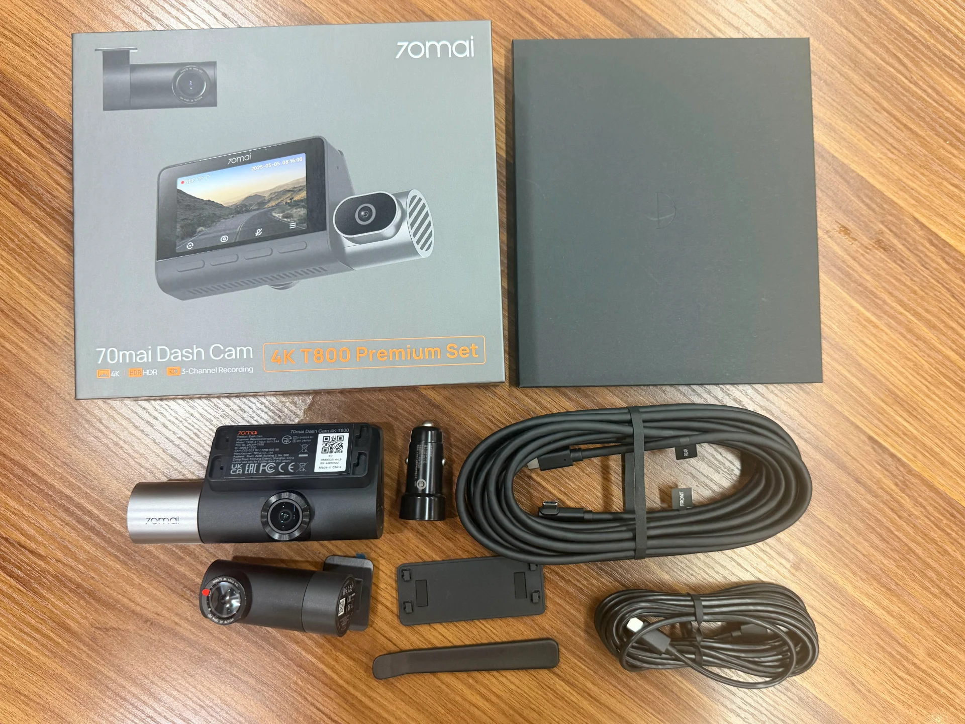 True Triple-Channel 4K | 70mai T800 Unboxing & Hands-On Experience