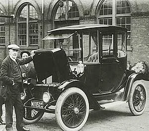 first-electric-car.webp