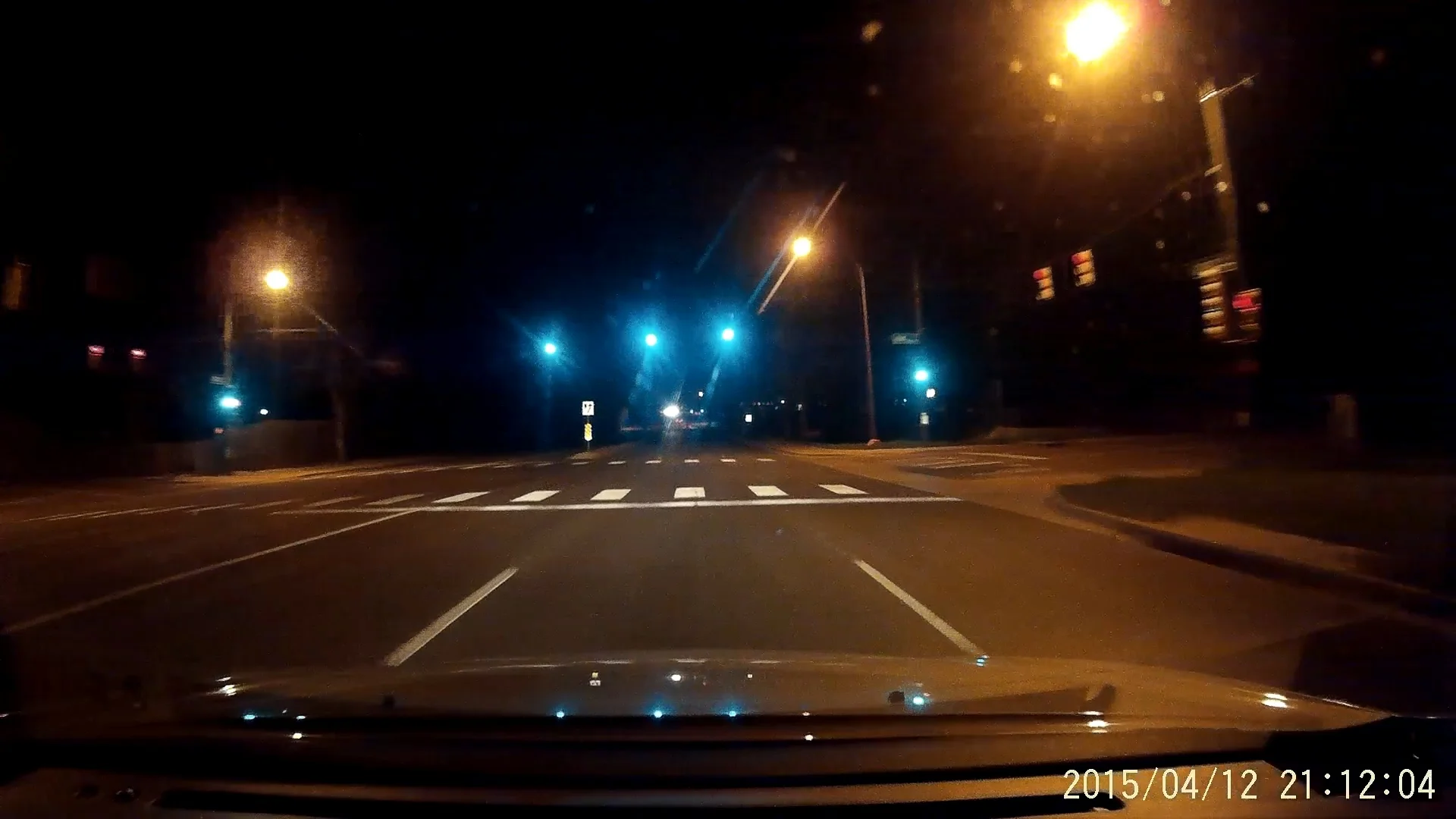 Frame 2015.04.12 21-12-03 (0-03-36.410).webp