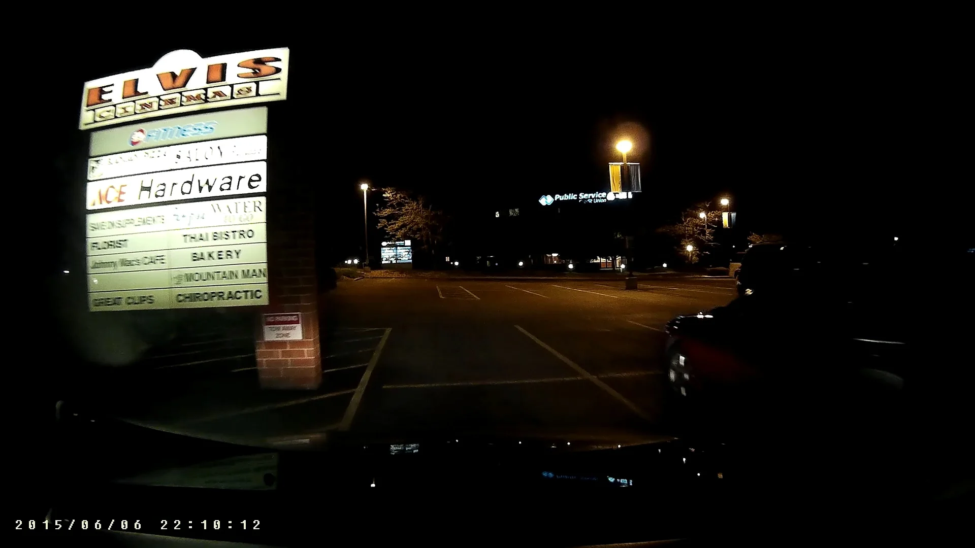 Frame 2015.06.06 22-10-12 (0-06-21.534).webp