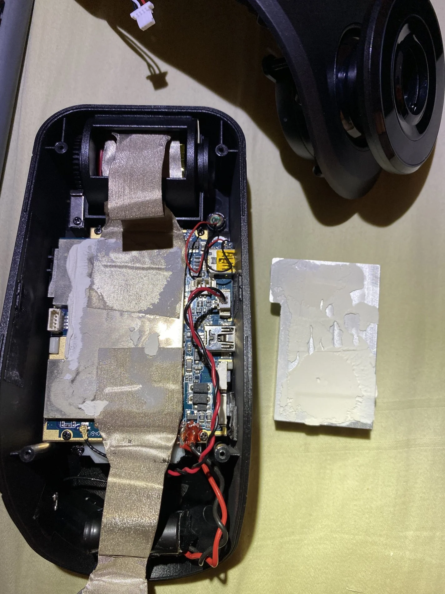 Zenfox T3 insides