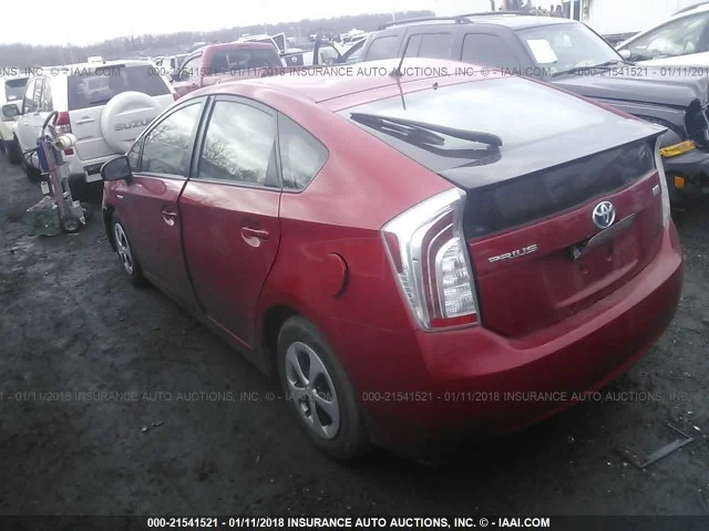 JTDKN3DU7E1815726-2014-Toyota-Prius-rear-right-21541521.webp