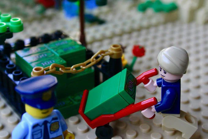 lego_worker.webp