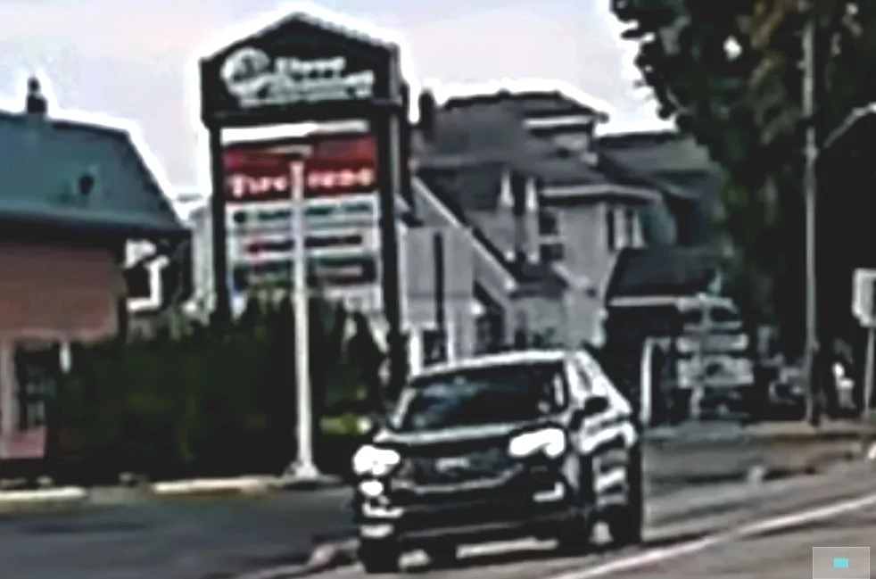 N4S Approaching Car 300p.webp
