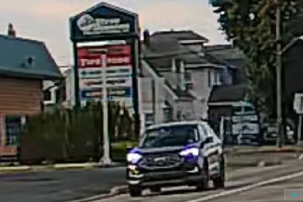N5S Approaching Car 300p.webp