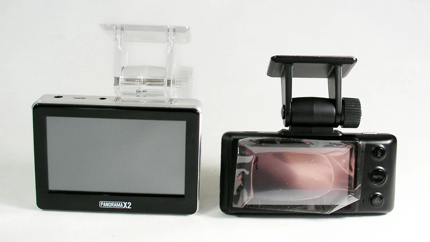 Panorama X2 vs S (2).webp