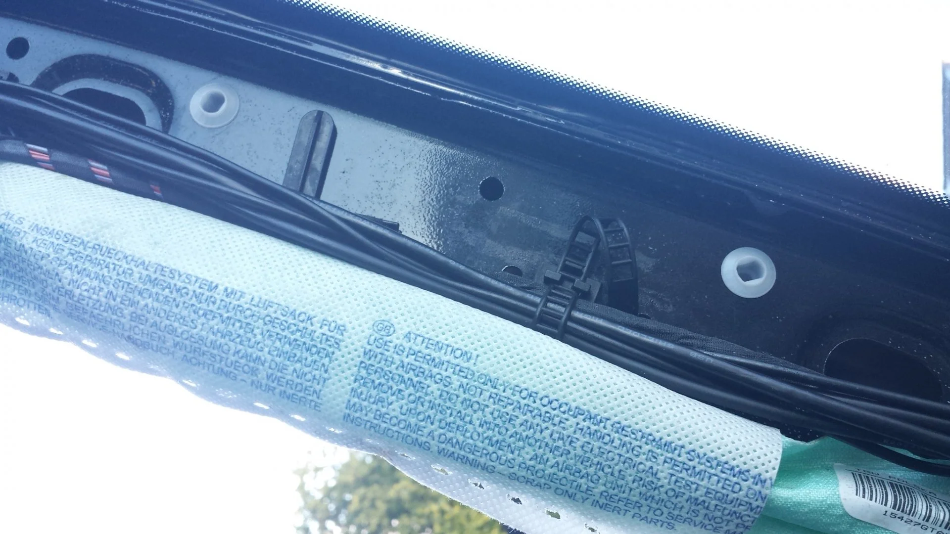 Runnin cables through A pillar (7).webp