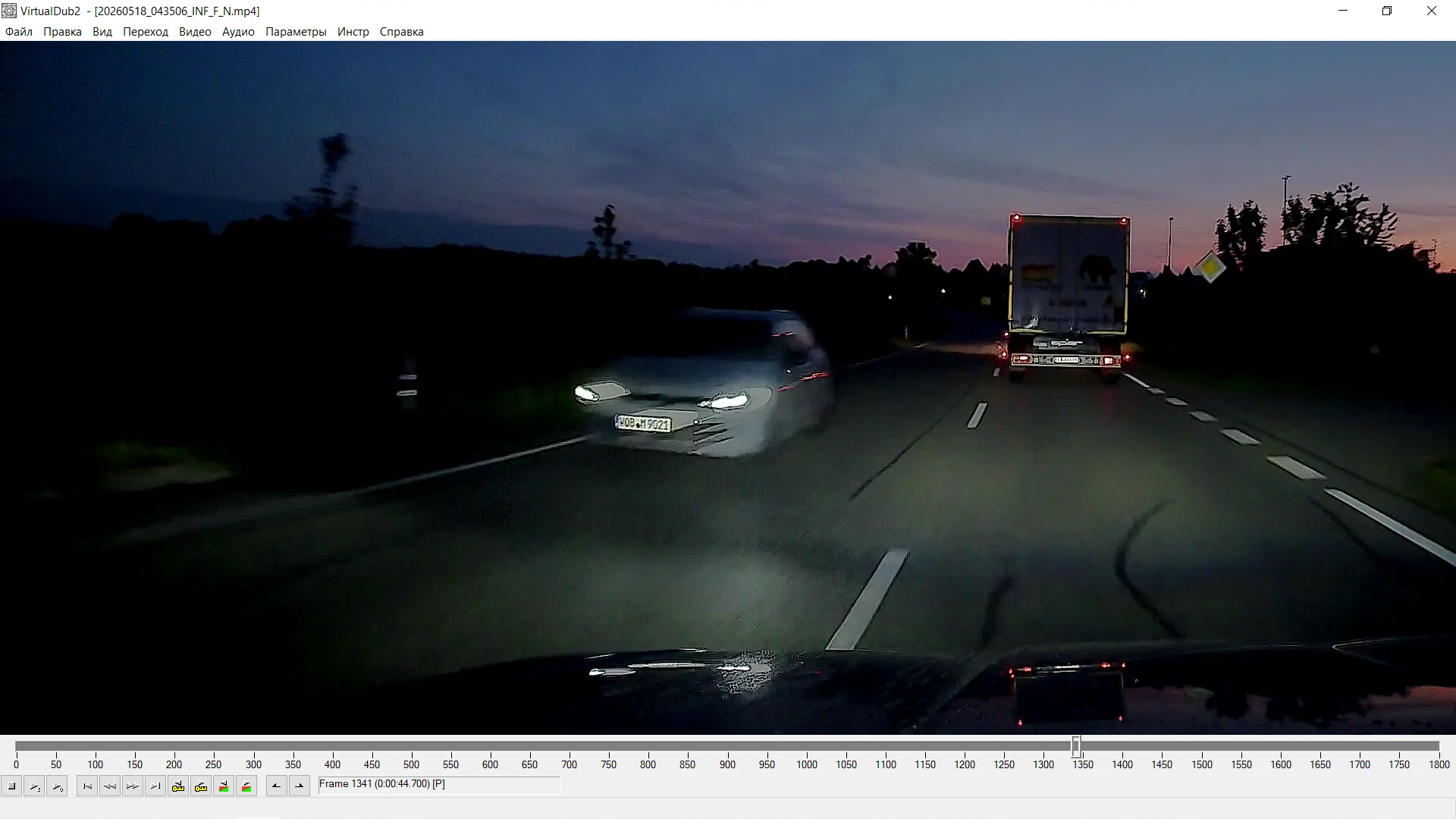 S1-QHD_3.webp