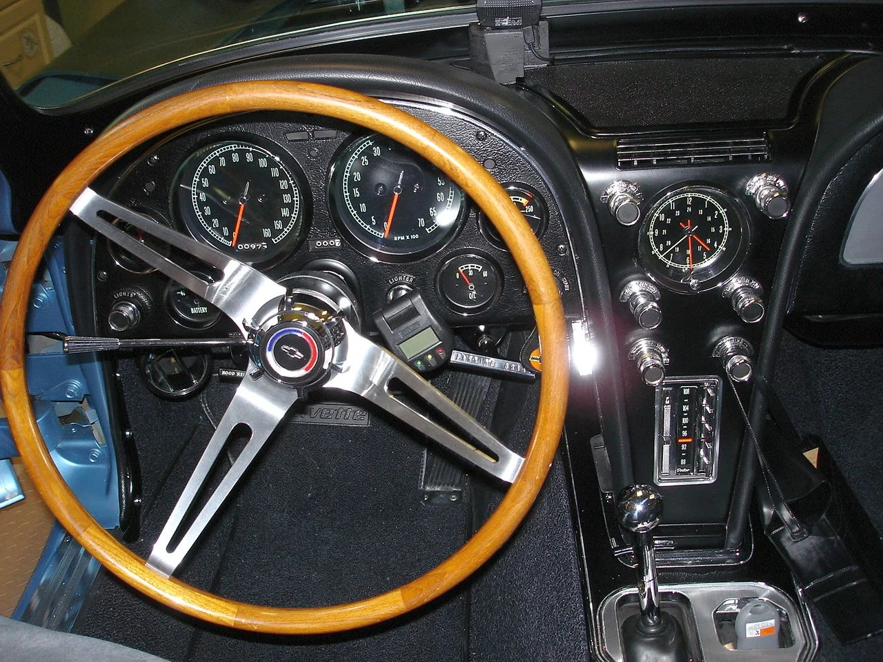 vette dash.webp