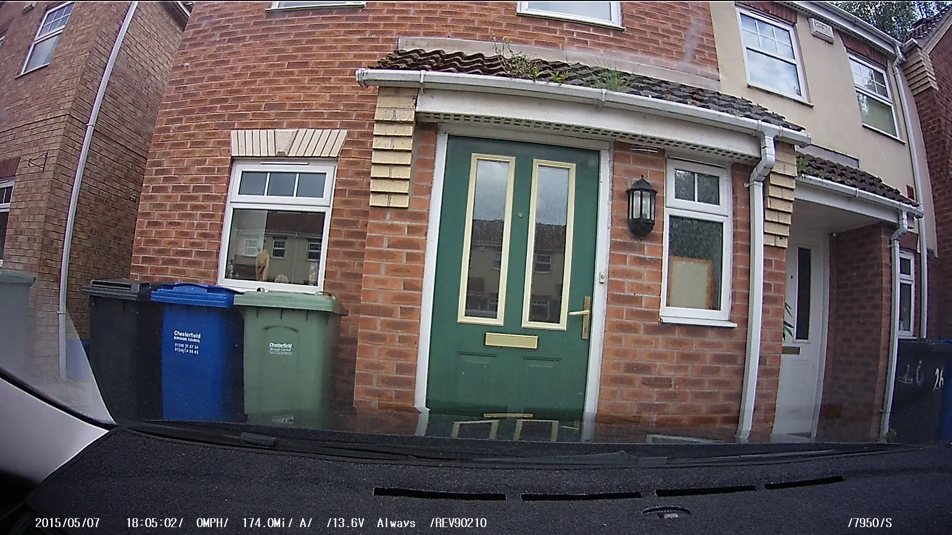 vlcsnap-2015-05-07-21h51m13s47.webp