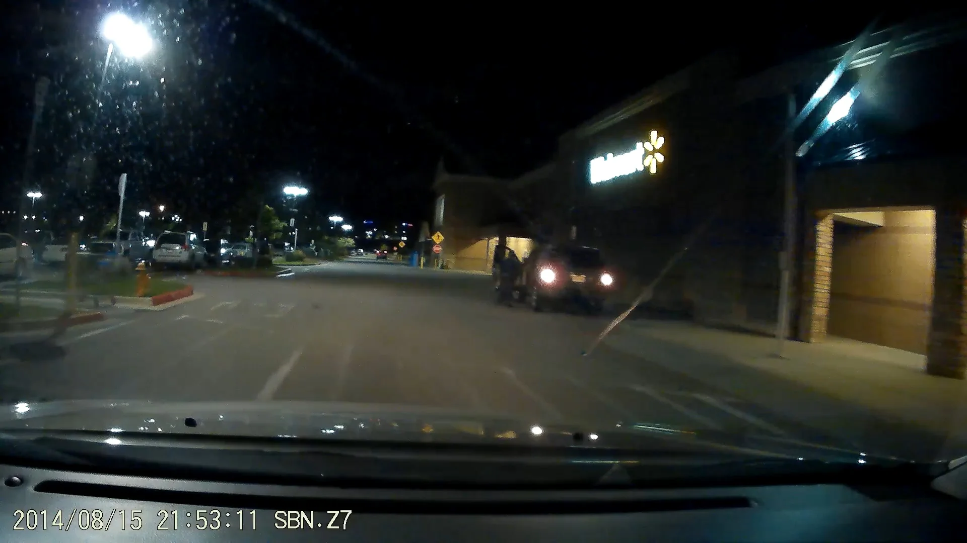 Z7-night-Frame 2014.08.15 21-53-09 (0-00-30.938).webp