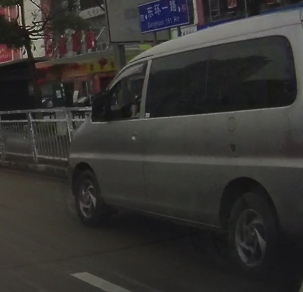 01a11.jpg