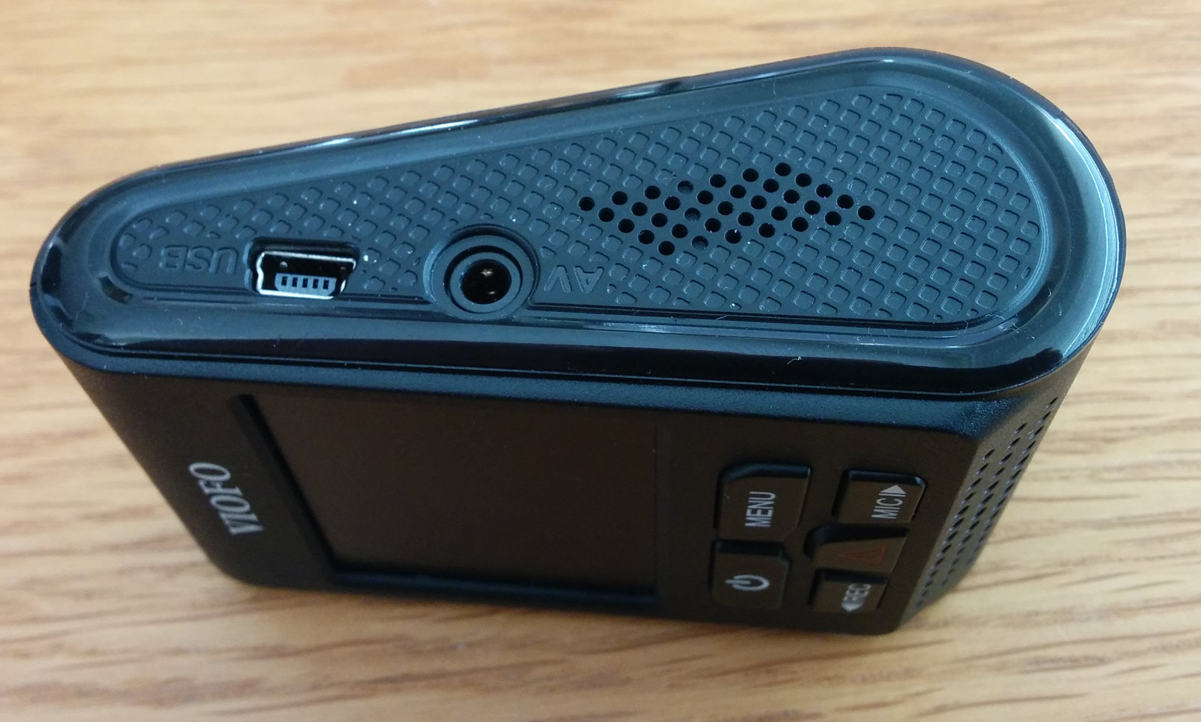 A119_side_usb.jpg