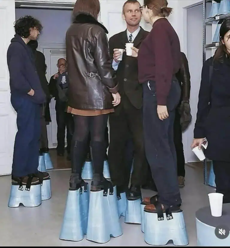 bizarre-funny-pictures-22-768x827.webp