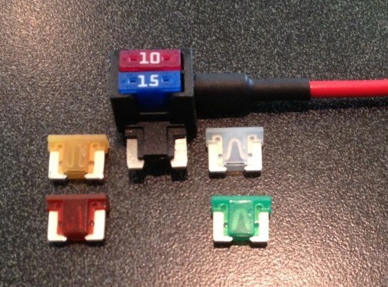 Latest-Low-Profile-Mini-Fuse-Tap-Dual-Aps-Fuse-Holder-Includes-15AMP-10AMP-Fuse.jpg