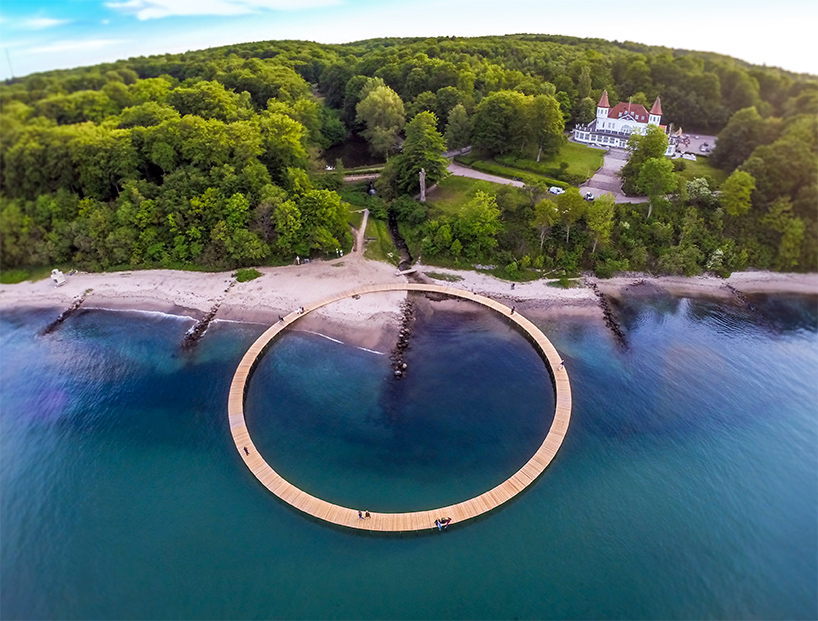 the-infinite-bridge-sculpture-by-the-sea-gjode-povlsgaard-arkitekter-designboom-05.jpg